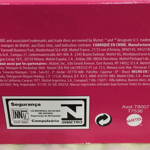 Barbie Dinner To Dessert Dining Room Set - Picture 4 of 11